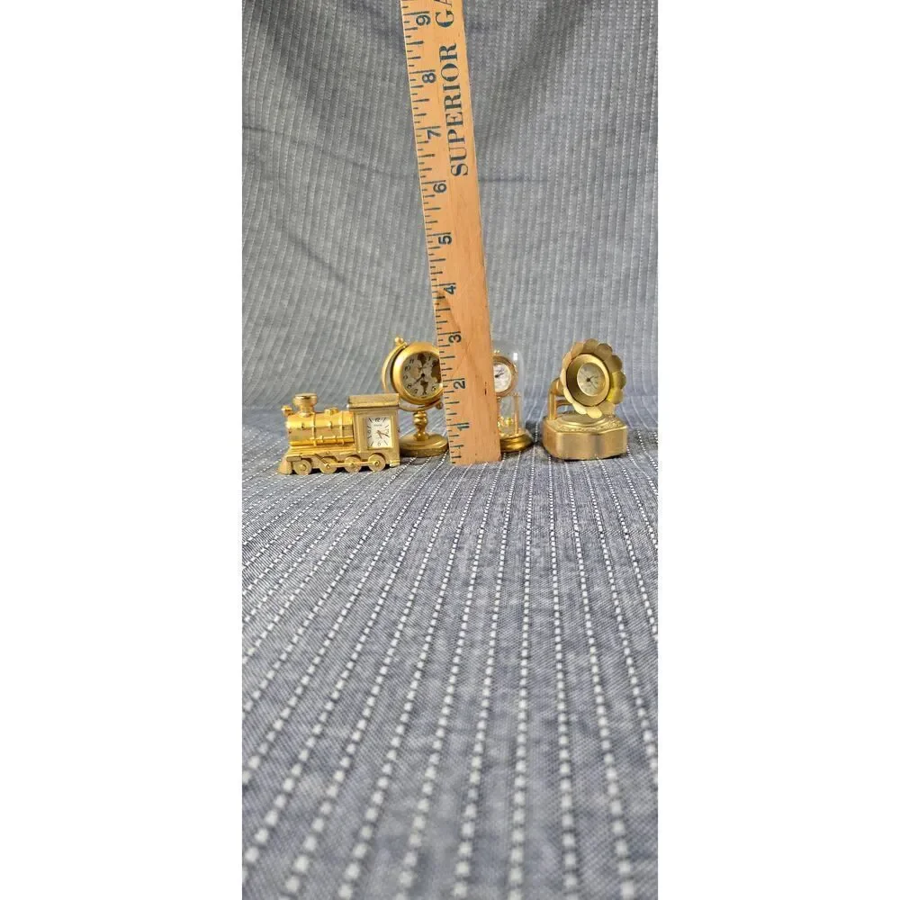 Lot of Vintage Minature Gold tones Clocks